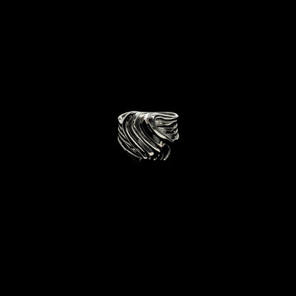 “Pulse” ring