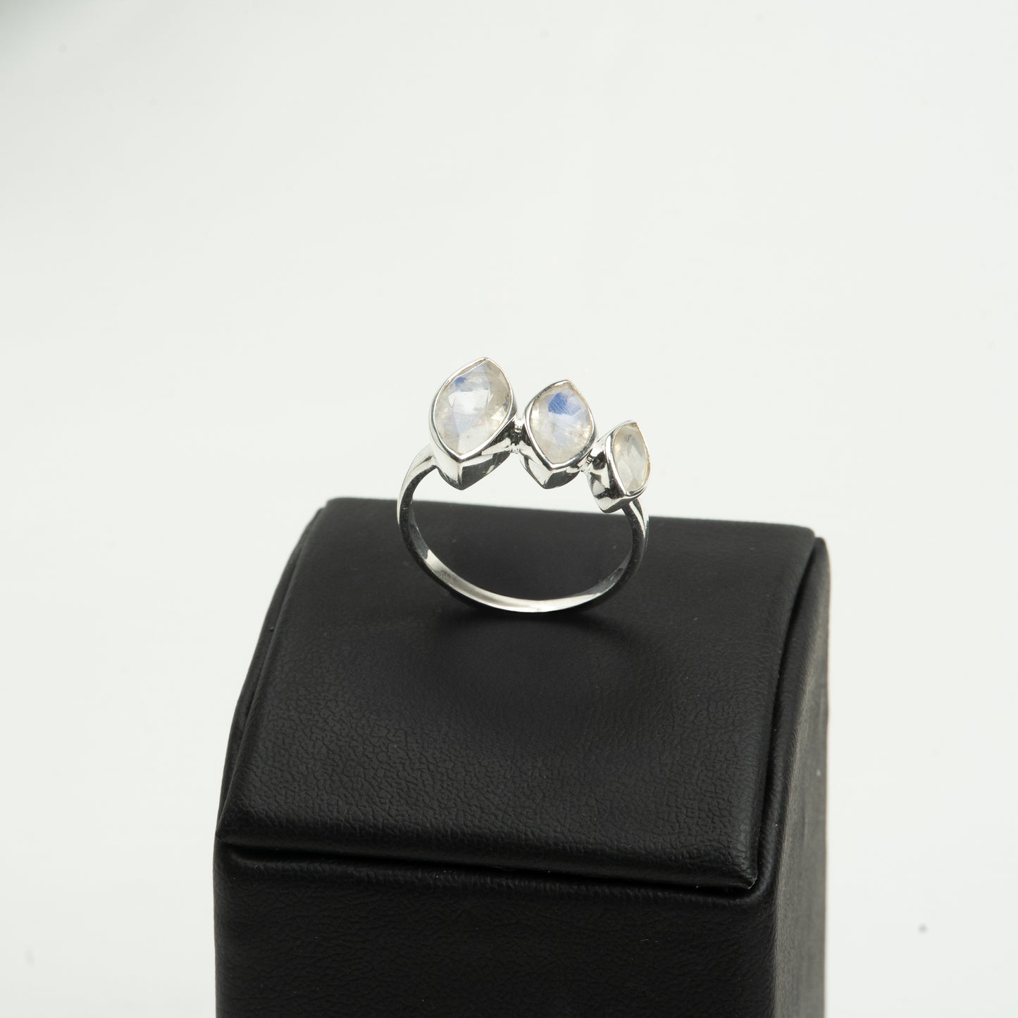 “Steps” ring