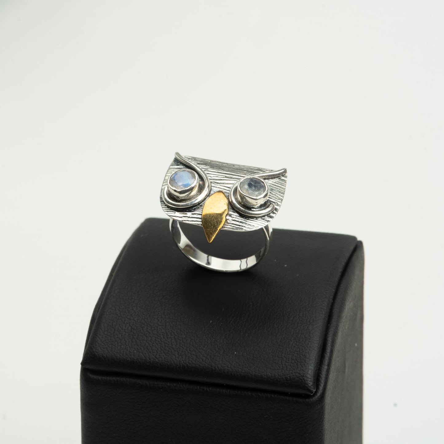 “Owl” ring