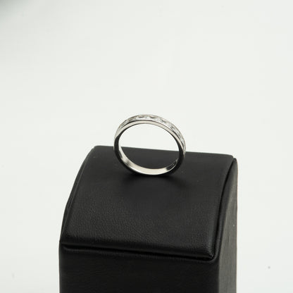 "Luminous" ring