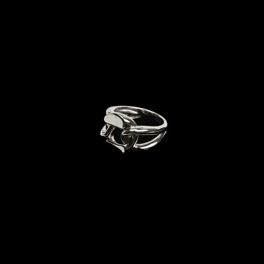 “Tangle” ring