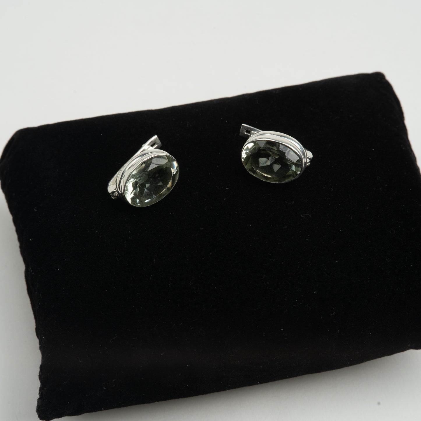 "Black Pearl" Earrings