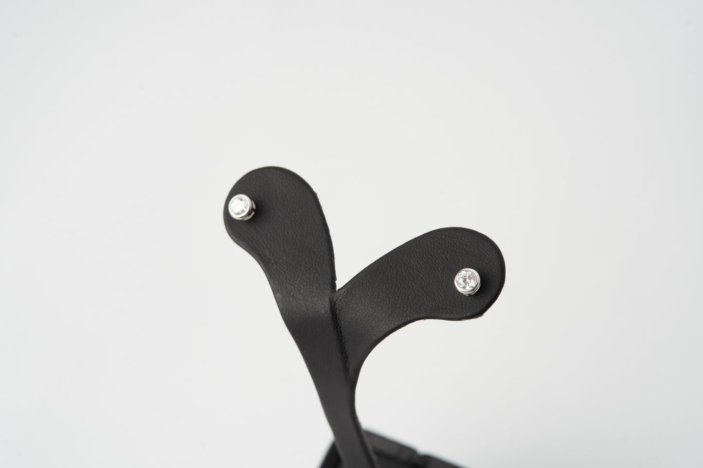 Cercei Argint Round Studs (Diverse dimensiuni)